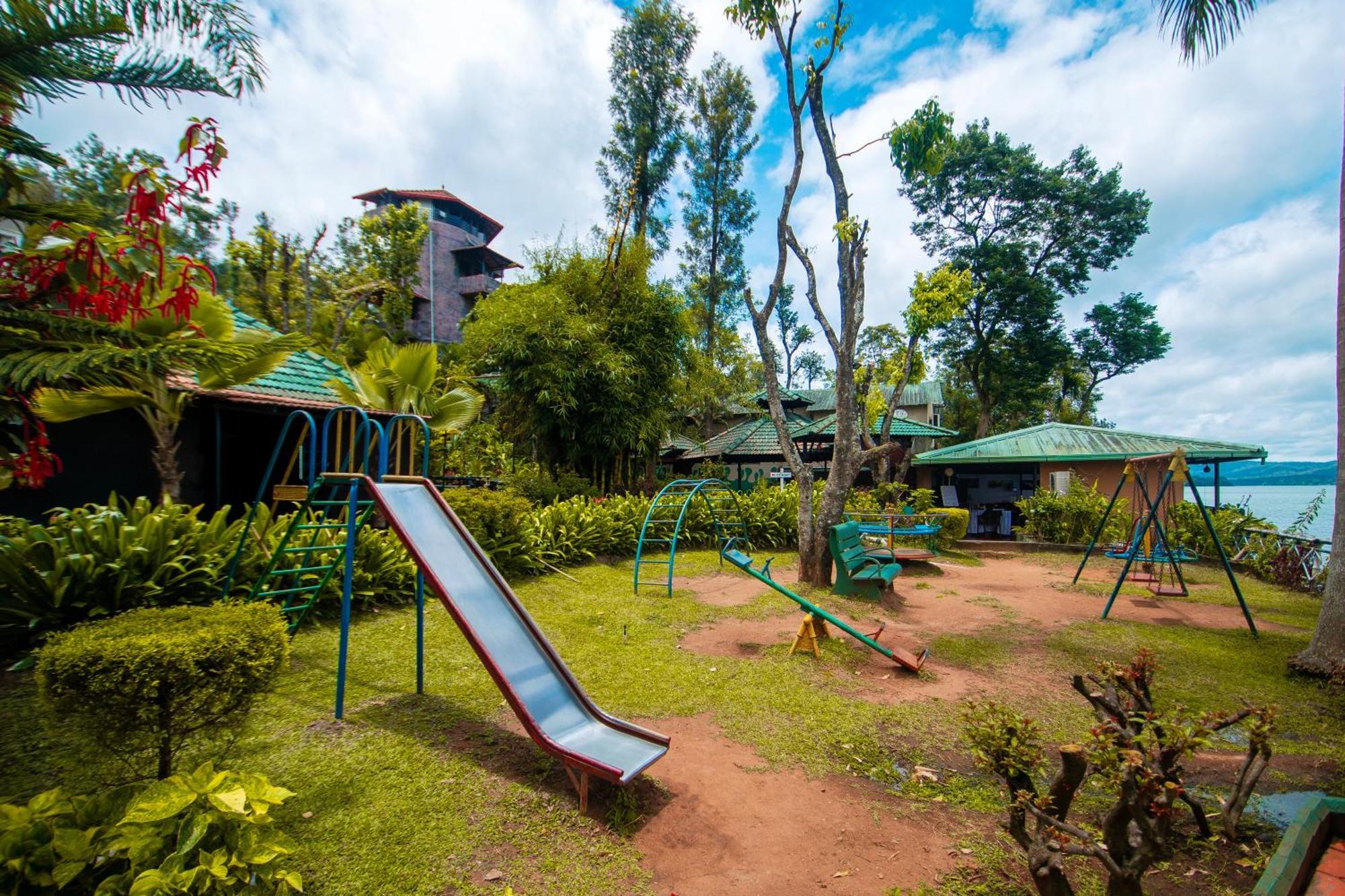 Coorg Jungle Camp Backwater Resort Suntikoppa Extérieur photo